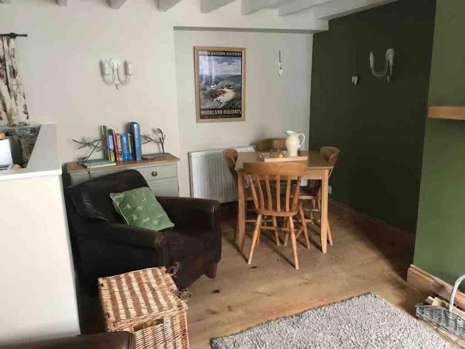 Castlegate Cottage Pickering Esterno foto