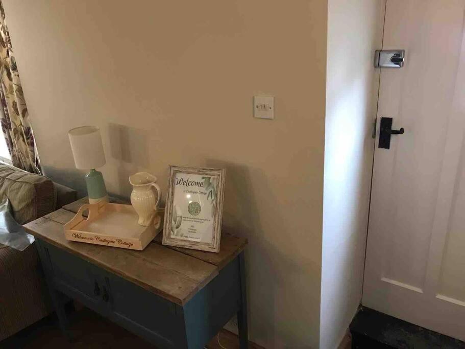 Castlegate Cottage Pickering Esterno foto